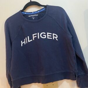 Tommy Hilfiger Sport Navy Blue Sweatshirt. Size M